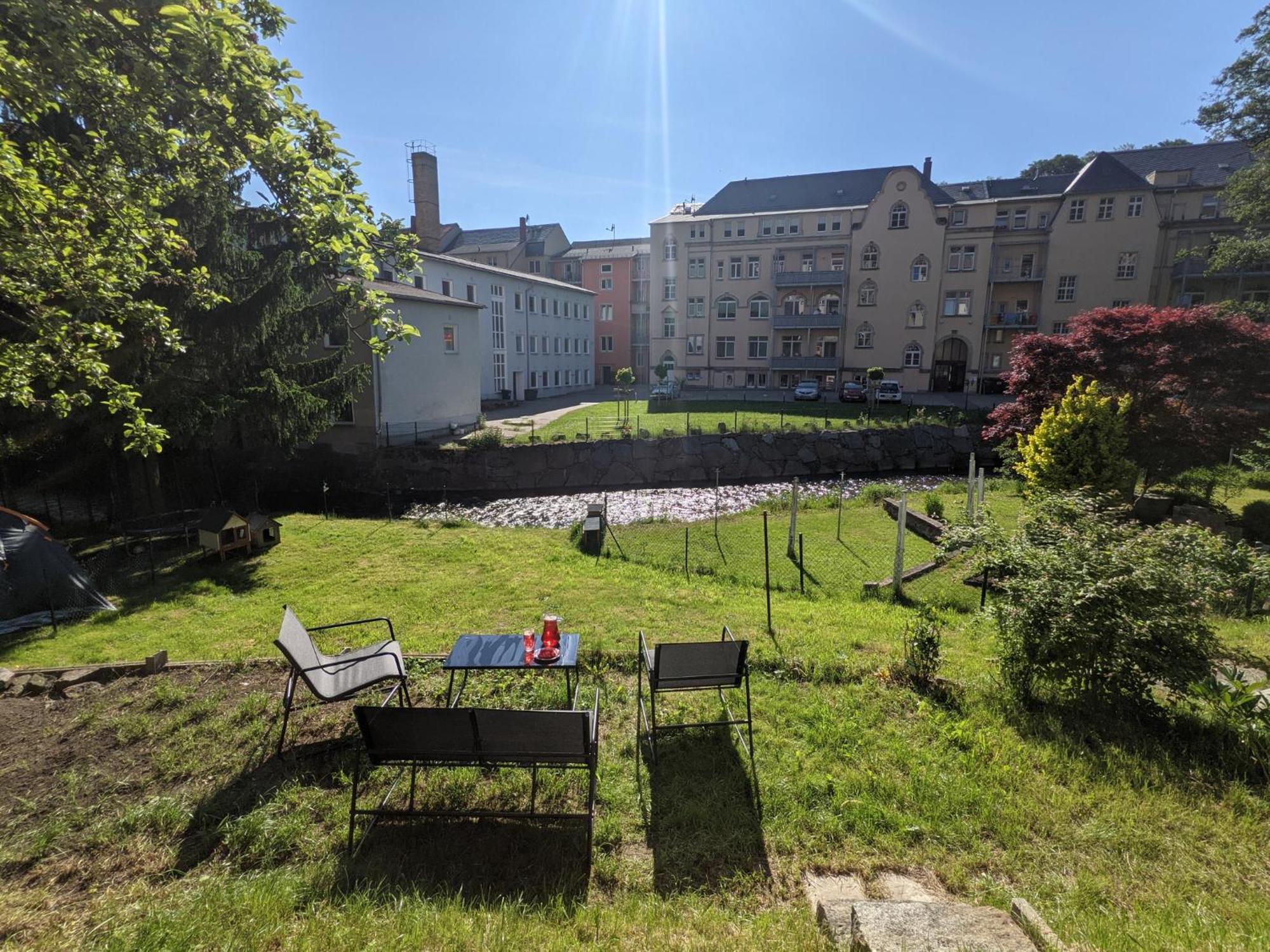 F1 - Urlaubsmagie - Helle Wohnung Mit Sauna & Pool & Whirlpool Sebnitz Luaran gambar